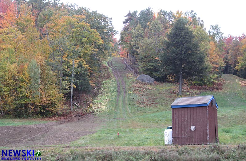 Whaleback T-Bar lift line, October 9, 2016