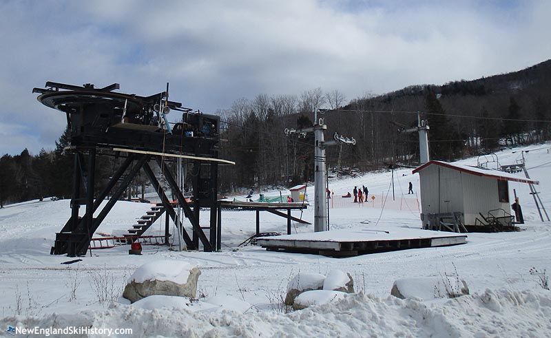 Magic Mountain Black Chair